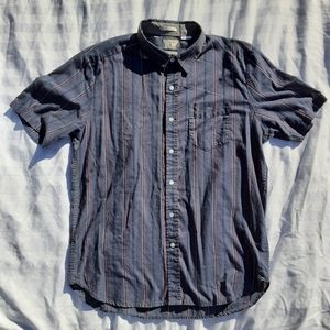 Volcom button down